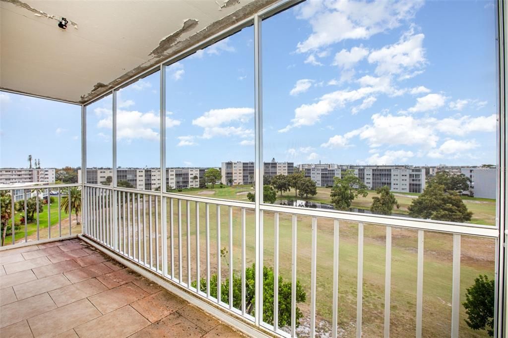 For Sale: $198,800 (2 beds, 2 baths, 1088 Square Feet)