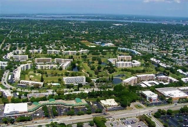 For Sale: $198,800 (2 beds, 2 baths, 1088 Square Feet)