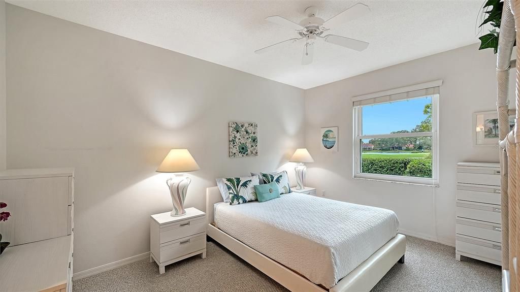 Activo con contrato: $289,900 (2 camas, 2 baños, 1238 Pies cuadrados)