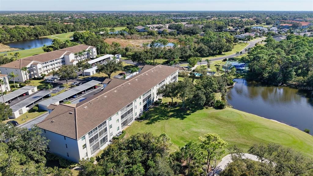 Activo con contrato: $289,900 (2 camas, 2 baños, 1238 Pies cuadrados)