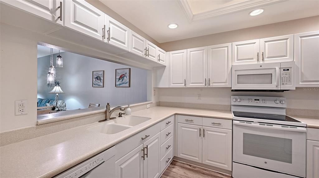 Activo con contrato: $289,900 (2 camas, 2 baños, 1238 Pies cuadrados)