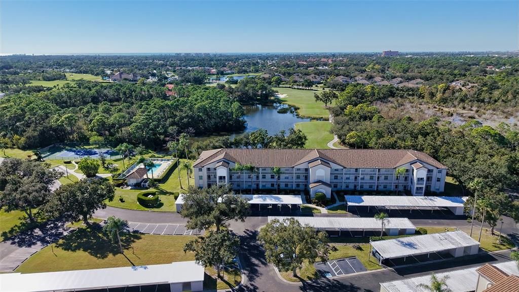 Activo con contrato: $289,900 (2 camas, 2 baños, 1238 Pies cuadrados)