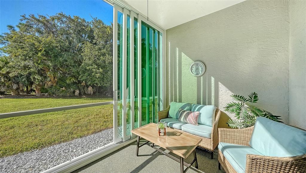 Activo con contrato: $289,900 (2 camas, 2 baños, 1238 Pies cuadrados)