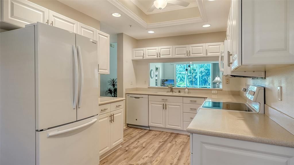 Activo con contrato: $289,900 (2 camas, 2 baños, 1238 Pies cuadrados)