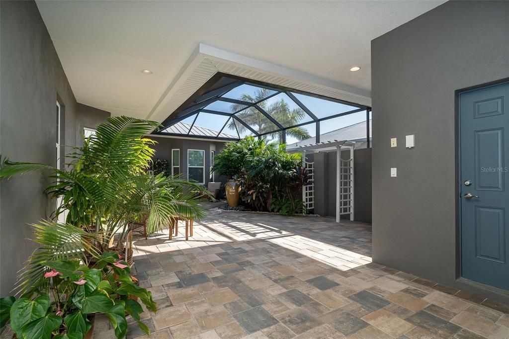 待售: $775,000 (3 贝兹, 3 浴室, 2169 平方英尺)