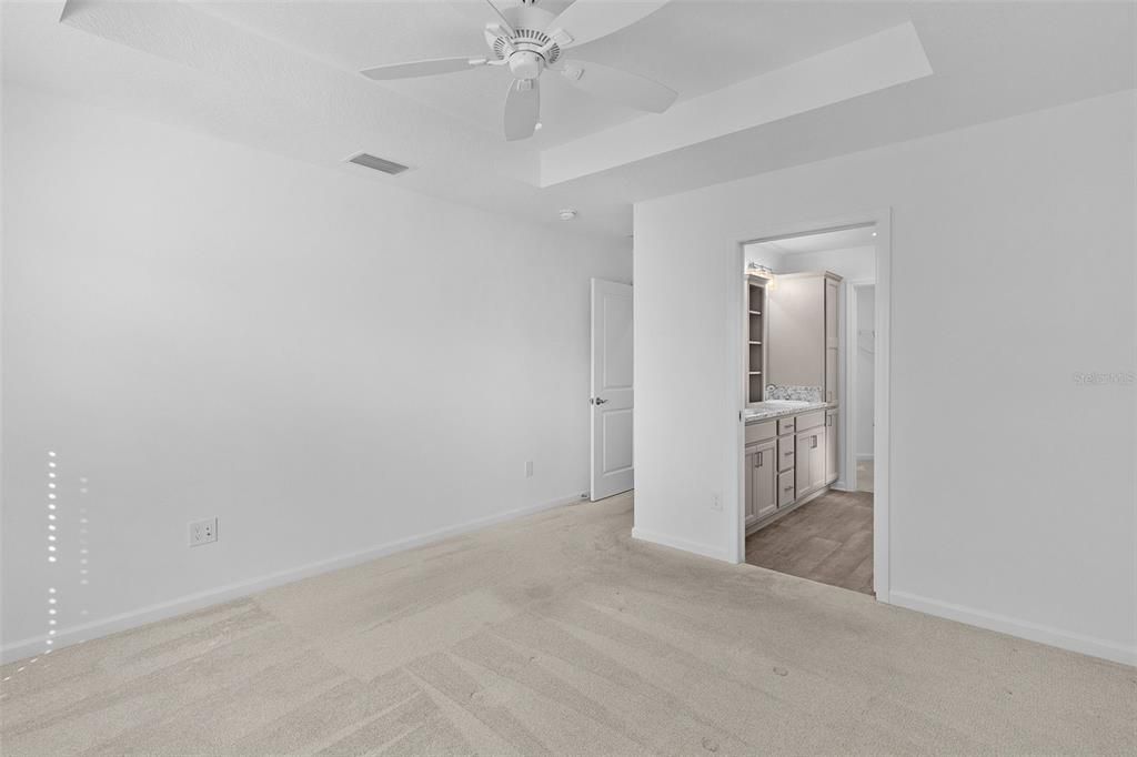 For Sale: $409,500 (3 beds, 2 baths, 1419 Square Feet)