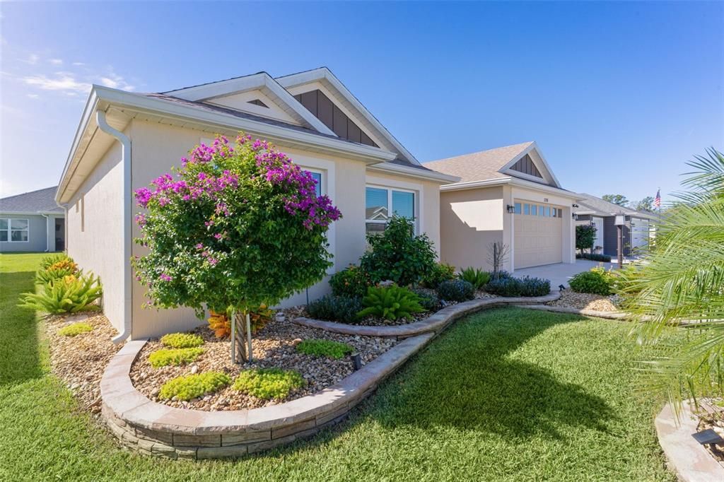 For Sale: $409,500 (3 beds, 2 baths, 1419 Square Feet)