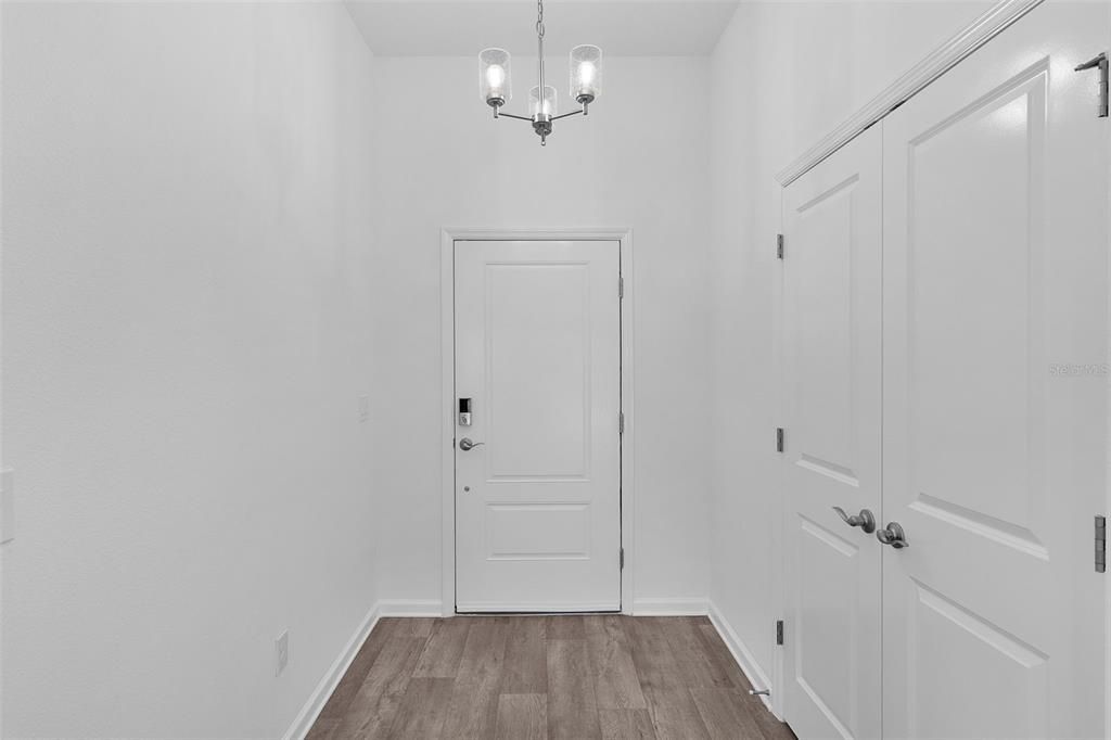 For Sale: $409,500 (3 beds, 2 baths, 1419 Square Feet)