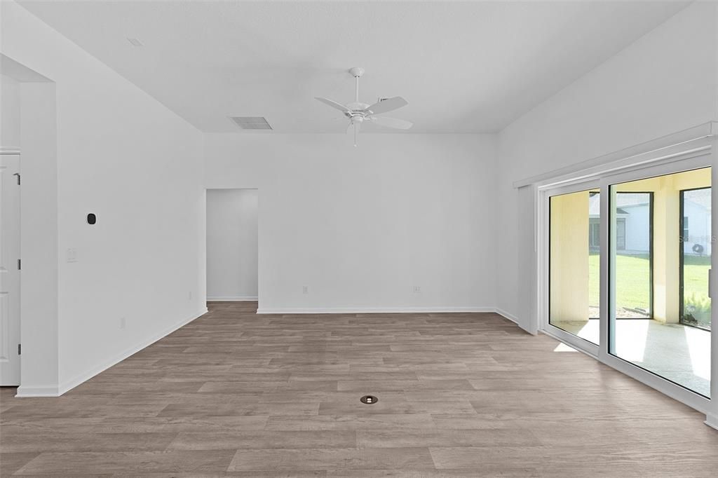 For Sale: $409,500 (3 beds, 2 baths, 1419 Square Feet)