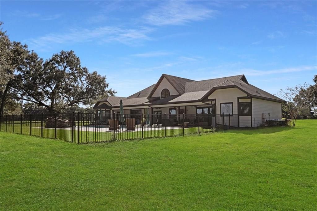 En Venta: $3,899,000 (4 camas, 4 baños, 5489 Pies cuadrados)