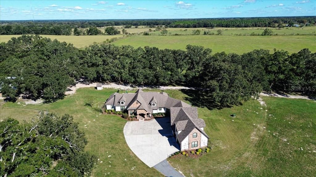 En Venta: $3,899,000 (4 camas, 4 baños, 5489 Pies cuadrados)