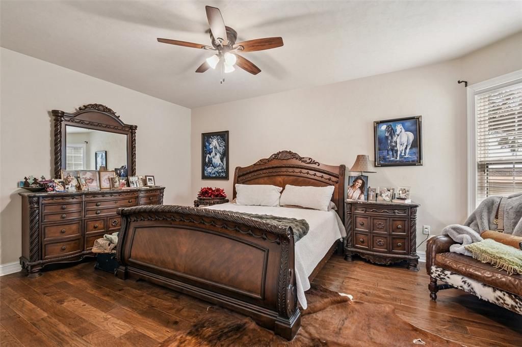 En Venta: $3,899,000 (4 camas, 4 baños, 5489 Pies cuadrados)