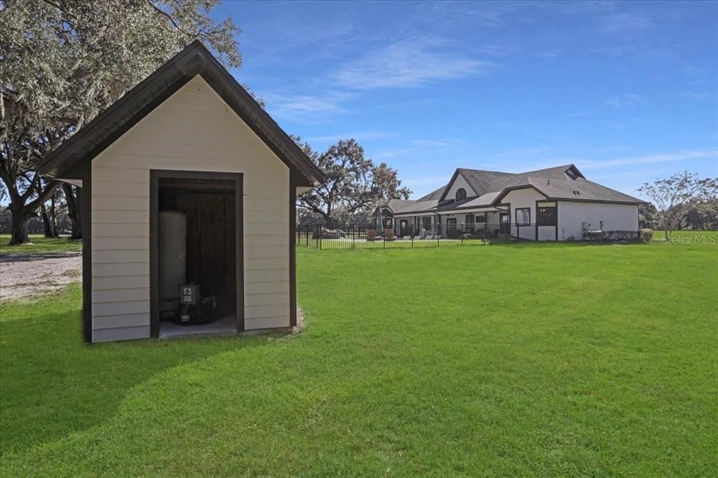 En Venta: $3,899,000 (4 camas, 4 baños, 5489 Pies cuadrados)