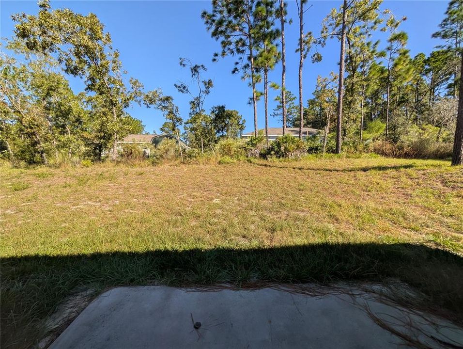 В аренду: $1,900 (4 спален, 2 ванн, 1664 Квадратных фут)