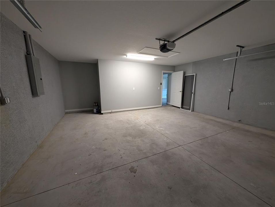 В аренду: $1,900 (4 спален, 2 ванн, 1664 Квадратных фут)