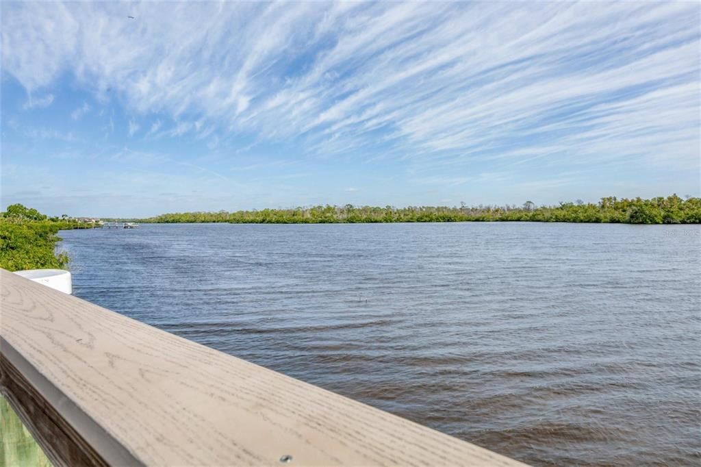 出租: $3,500 (3 贝兹, 3 浴室, 2397 平方英尺)