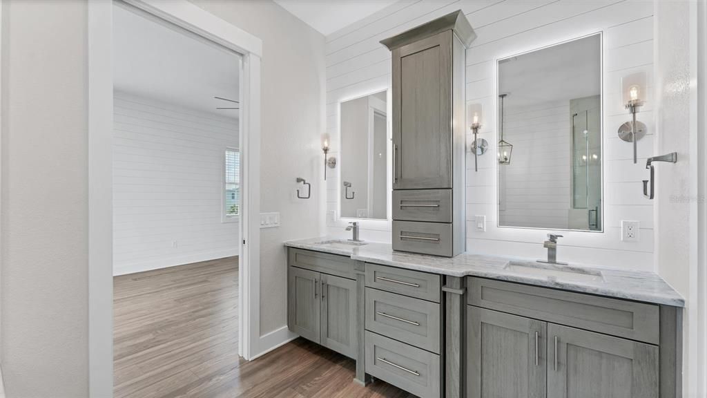 出租: $3,500 (3 贝兹, 3 浴室, 2397 平方英尺)