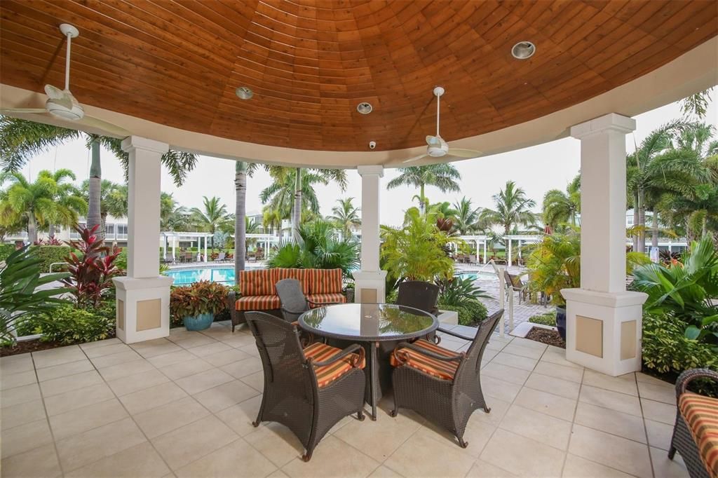 出租: $3,500 (3 贝兹, 3 浴室, 2397 平方英尺)