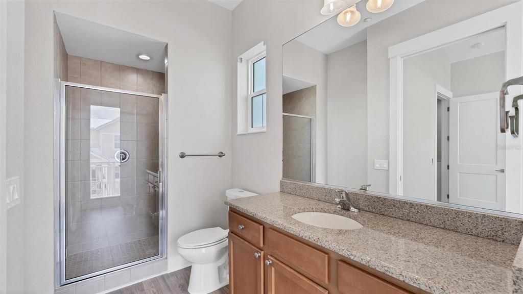 出租: $3,500 (3 贝兹, 3 浴室, 2397 平方英尺)