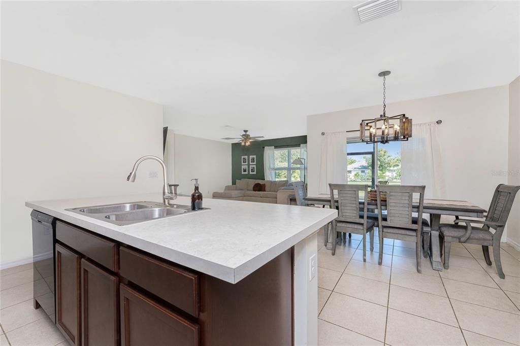 For Sale: $339,950 (4 beds, 2 baths, 1846 Square Feet)