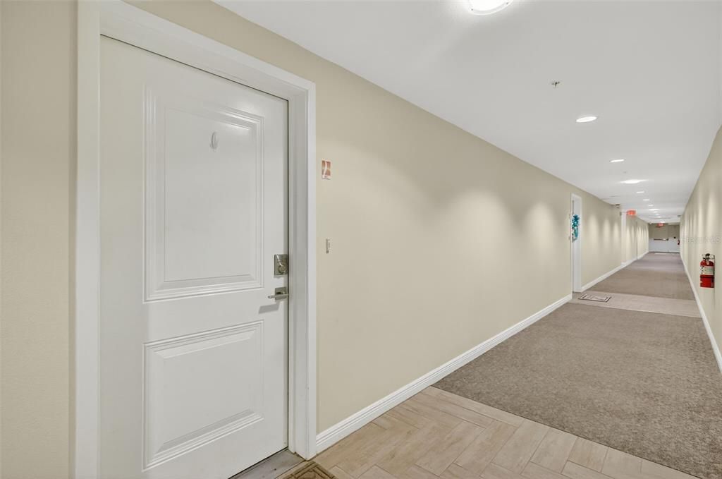 На продажу: $487,500 (2 спален, 2 ванн, 979 Квадратных фут)