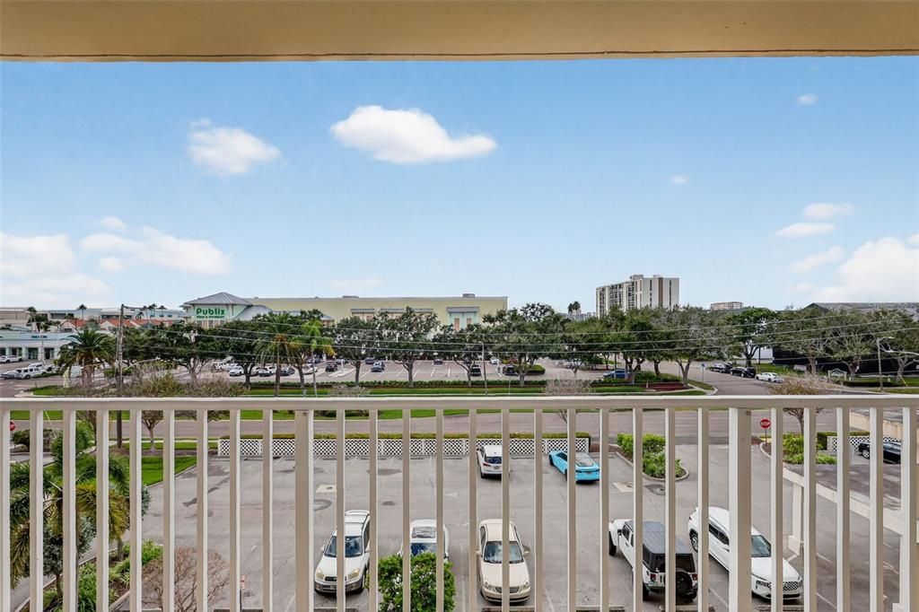 На продажу: $487,500 (2 спален, 2 ванн, 979 Квадратных фут)