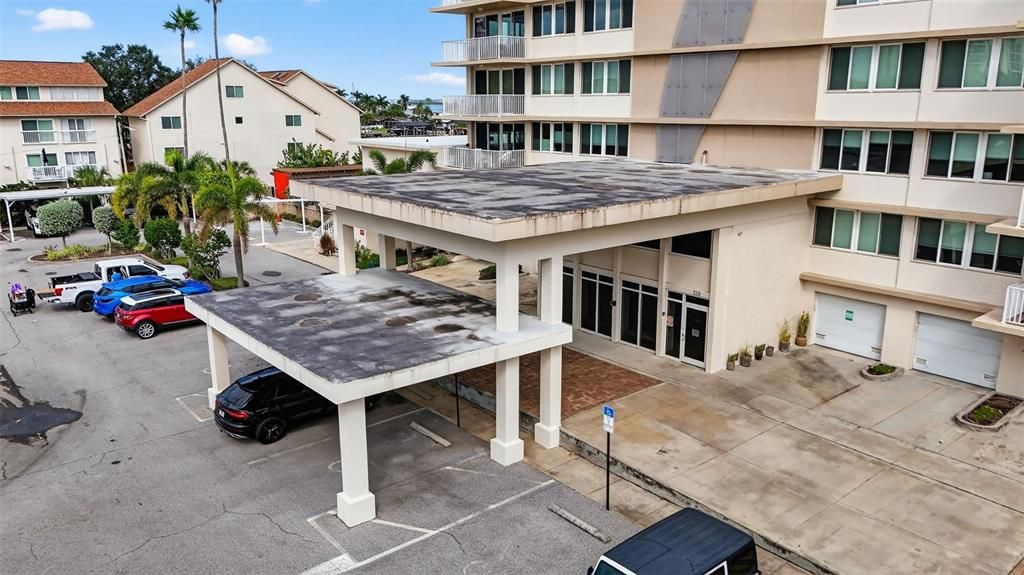 На продажу: $487,500 (2 спален, 2 ванн, 979 Квадратных фут)