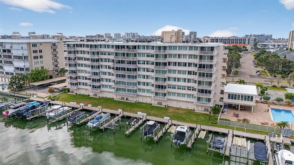 На продажу: $487,500 (2 спален, 2 ванн, 979 Квадратных фут)