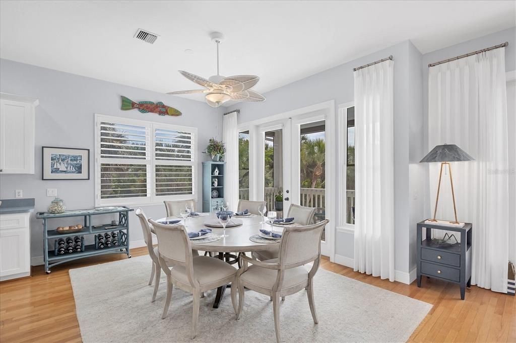 For Sale: $1,395,000 (3 beds, 3 baths, 1772 Square Feet)