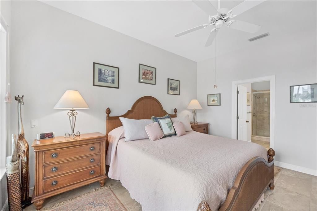 For Sale: $1,395,000 (3 beds, 3 baths, 1772 Square Feet)