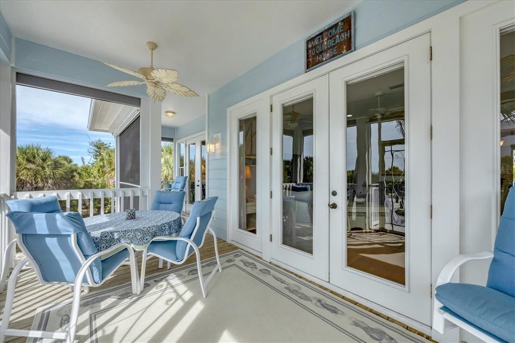 For Sale: $1,395,000 (3 beds, 3 baths, 1772 Square Feet)