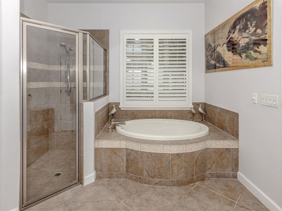 待售: $639,000 (3 贝兹, 2 浴室, 2206 平方英尺)