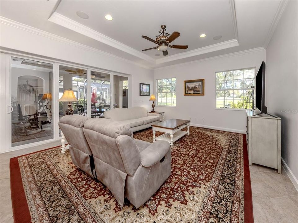 待售: $639,000 (3 贝兹, 2 浴室, 2206 平方英尺)