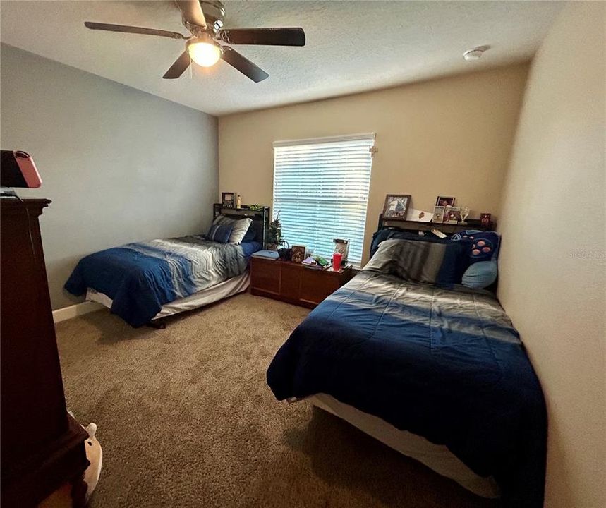 待售: $349,900 (3 贝兹, 2 浴室, 1584 平方英尺)