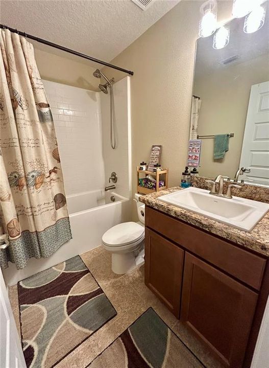 待售: $349,900 (3 贝兹, 2 浴室, 1584 平方英尺)