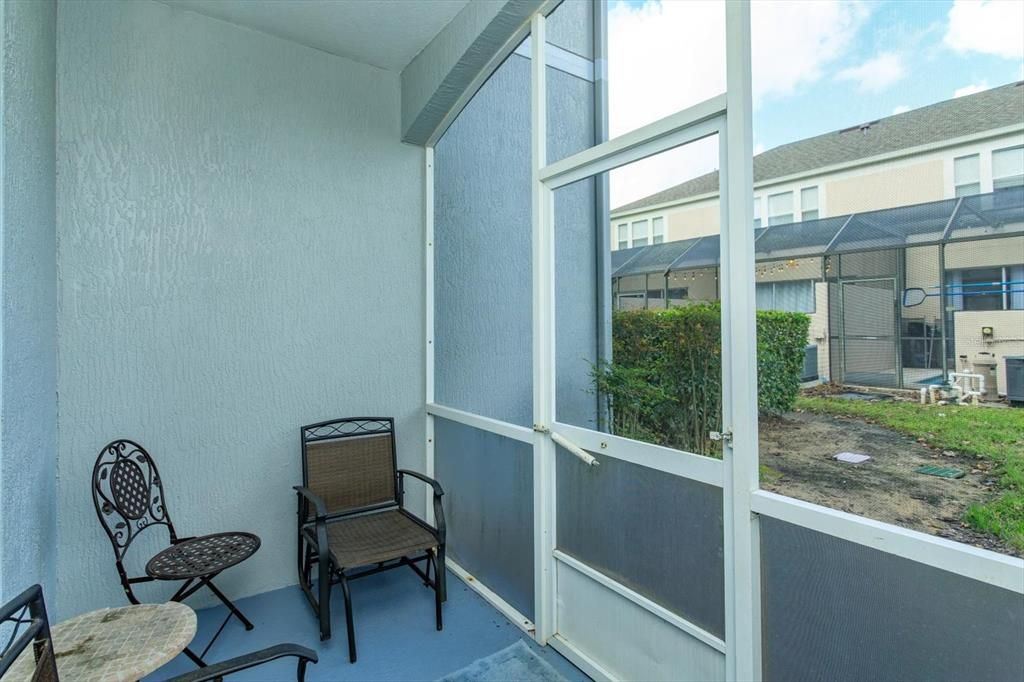 For Sale: $234,900 (2 beds, 2 baths, 1022 Square Feet)