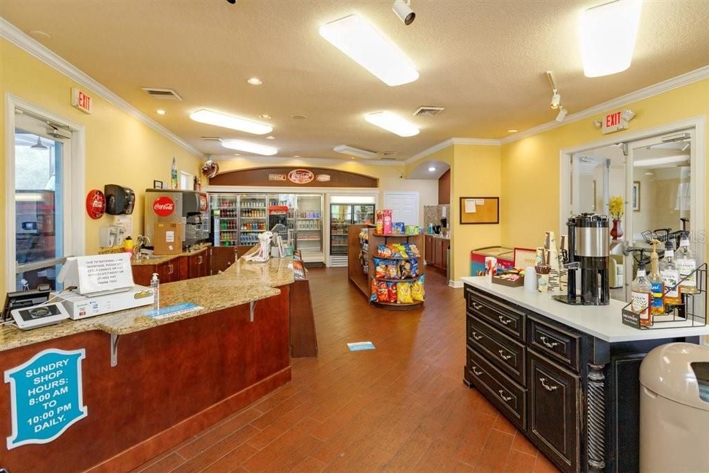 For Sale: $234,900 (2 beds, 2 baths, 1022 Square Feet)