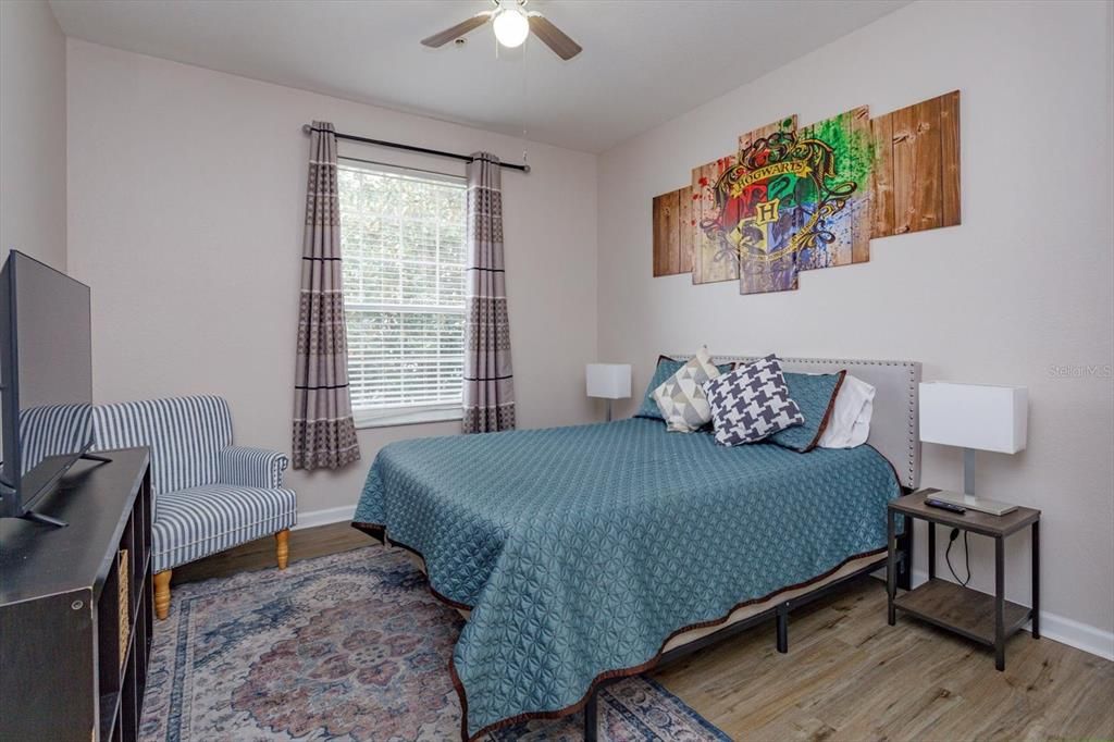 For Sale: $224,900 (2 beds, 2 baths, 1022 Square Feet)