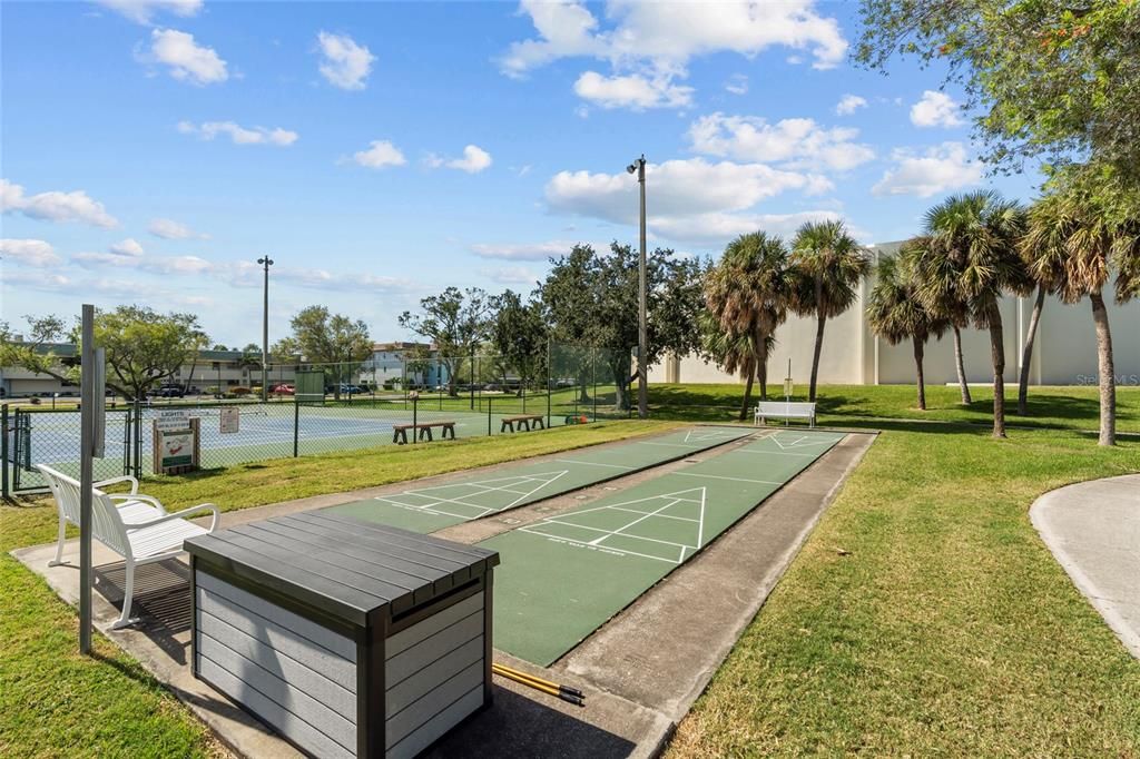 For Sale: $469,000 (2 beds, 2 baths, 1110 Square Feet)