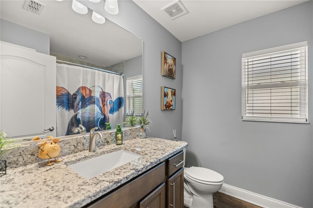 For Sale: $305,000 (3 beds, 2 baths, 1626 Square Feet)