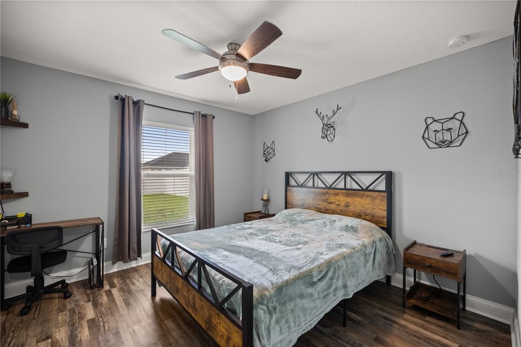 For Sale: $305,000 (3 beds, 2 baths, 1626 Square Feet)