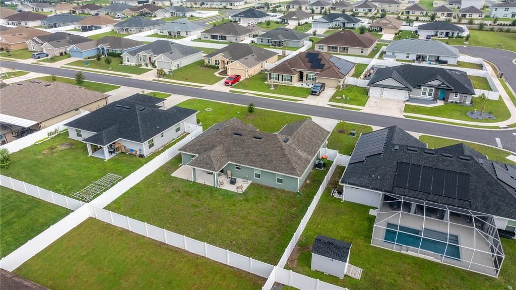 For Sale: $305,000 (3 beds, 2 baths, 1626 Square Feet)