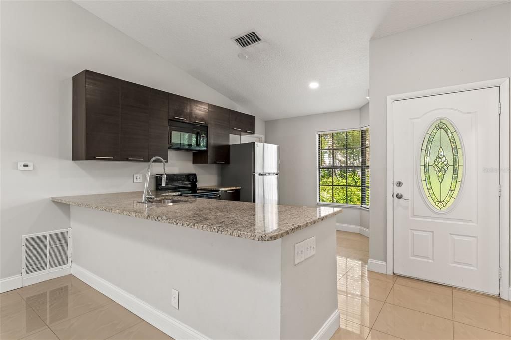 Active With Contract: $2,300 (3 beds, 2 baths, 1234 Square Feet)
