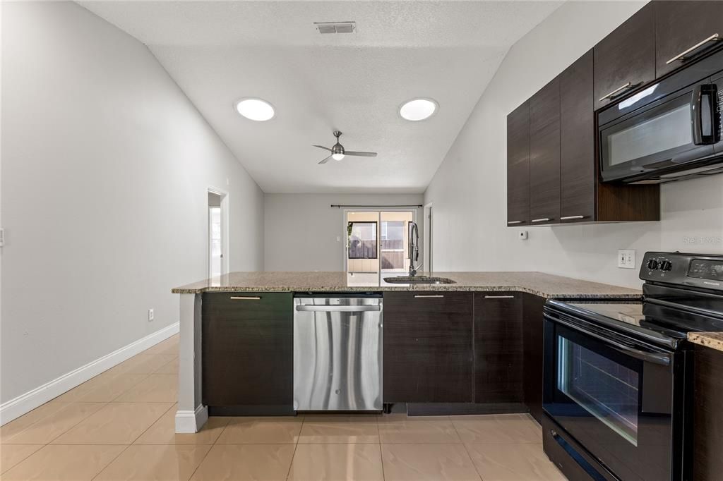 Active With Contract: $2,300 (3 beds, 2 baths, 1234 Square Feet)