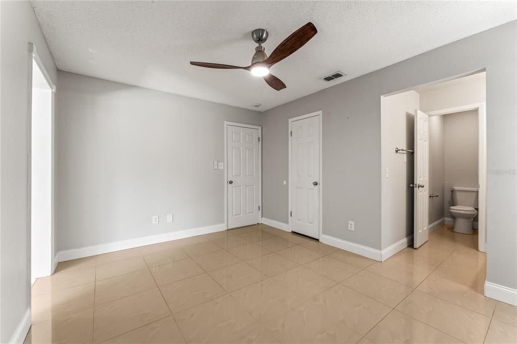 Active With Contract: $2,300 (3 beds, 2 baths, 1234 Square Feet)
