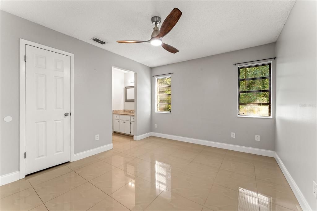 Active With Contract: $2,300 (3 beds, 2 baths, 1234 Square Feet)