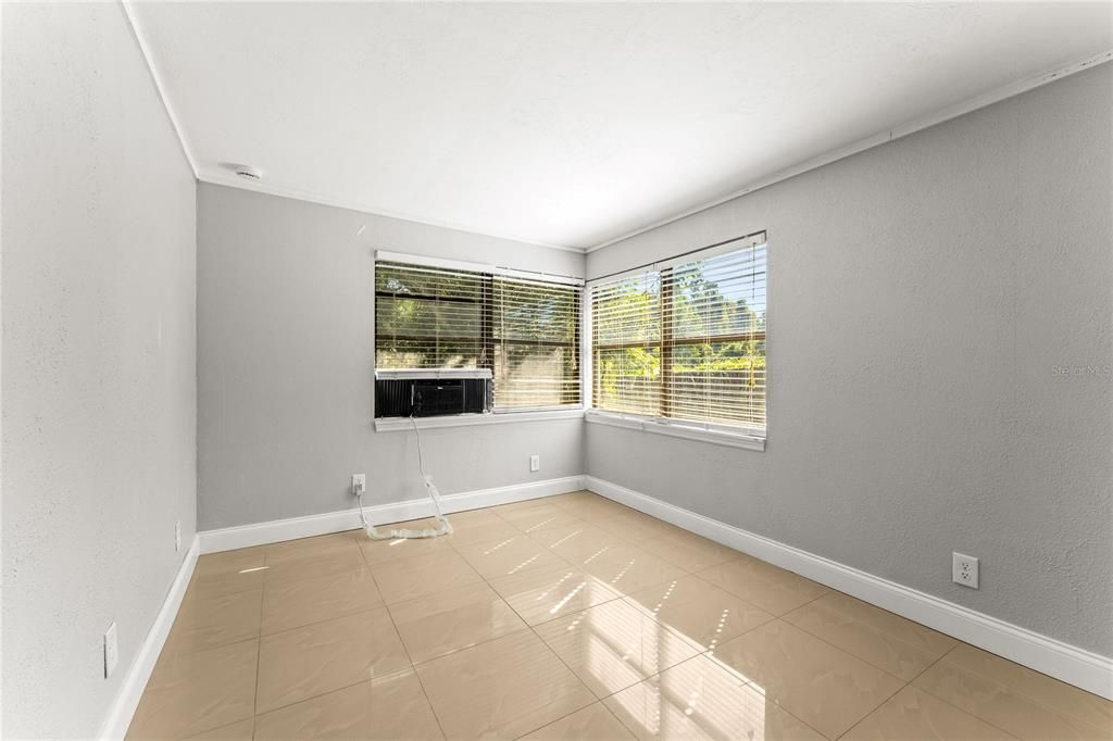 Active With Contract: $2,300 (3 beds, 2 baths, 1234 Square Feet)