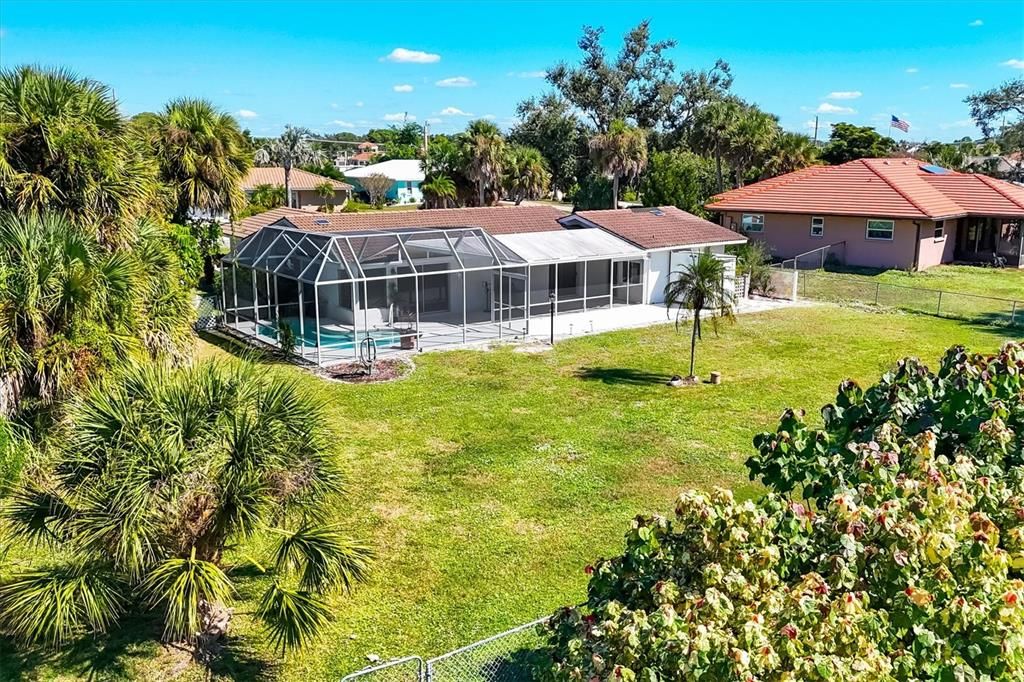 Activo con contrato: $350,000 (2 camas, 2 baños, 1545 Pies cuadrados)