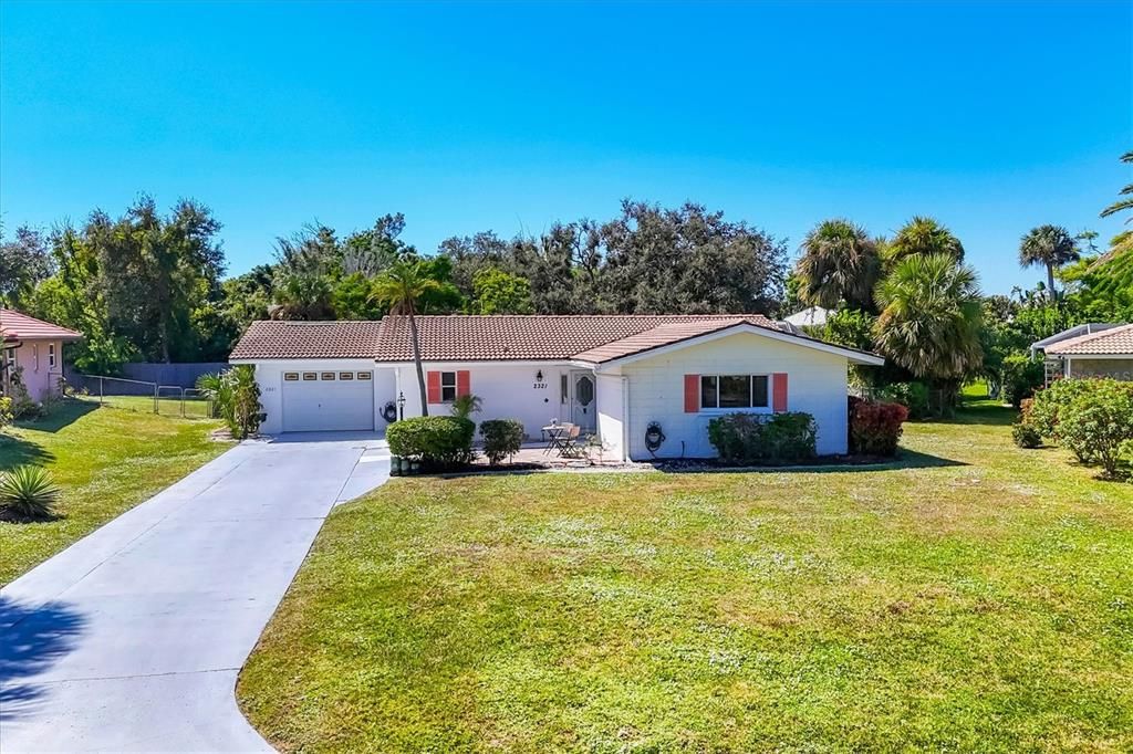 Activo con contrato: $350,000 (2 camas, 2 baños, 1545 Pies cuadrados)