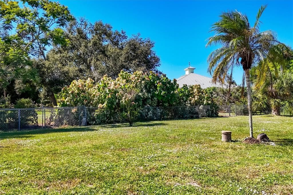 Activo con contrato: $350,000 (2 camas, 2 baños, 1545 Pies cuadrados)